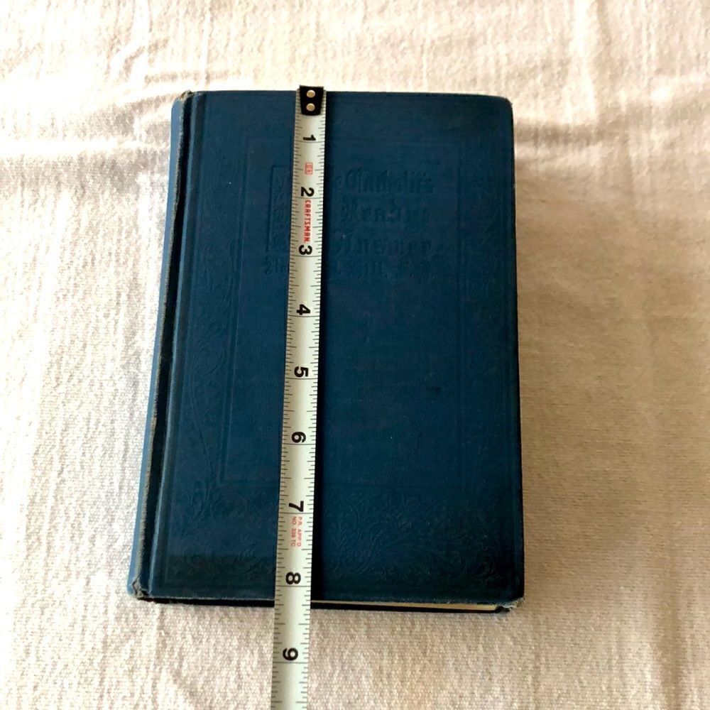 Catholic Maryknoll Missal prayer book. 1961 daily missal of the mystical body - Picture 9 of 10